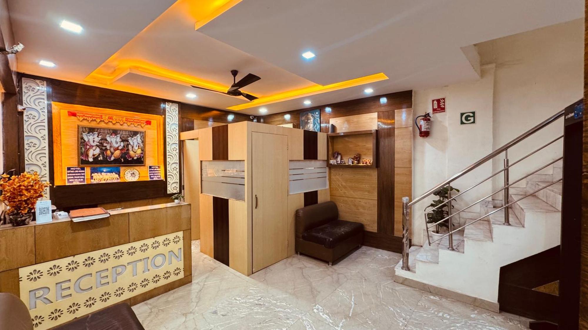 Cottage Lord Krishna Walking Distance From New Delhi Railway Station Exterior photo